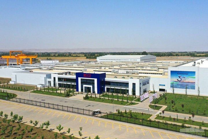 BYD резко увеличивают выпуск автомобилей в Узбекистане