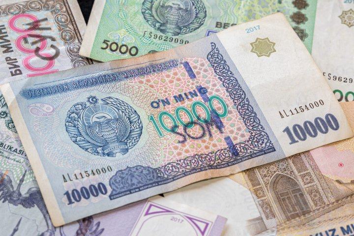 Зарплаты бюджетников в Узбекистане выросли на 7%