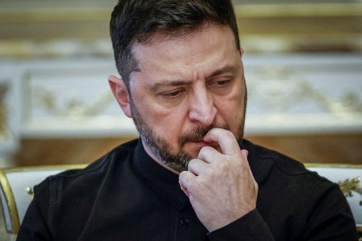 Летать в Россию стало небезопасно? Заявление Зеленского