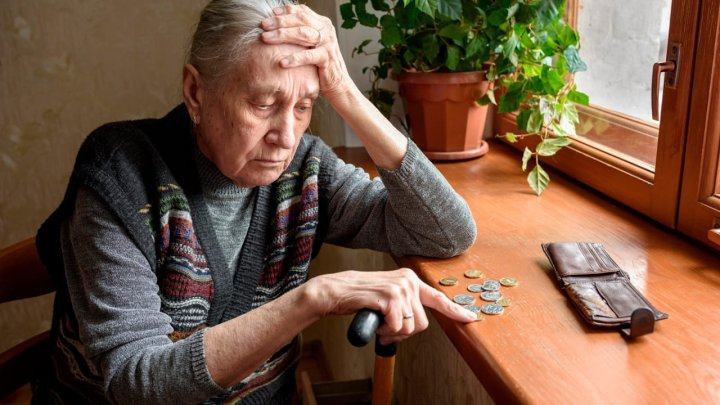 Почему в Узбекистане люди с одинаковым стажем и профессией получают разные пенсии?